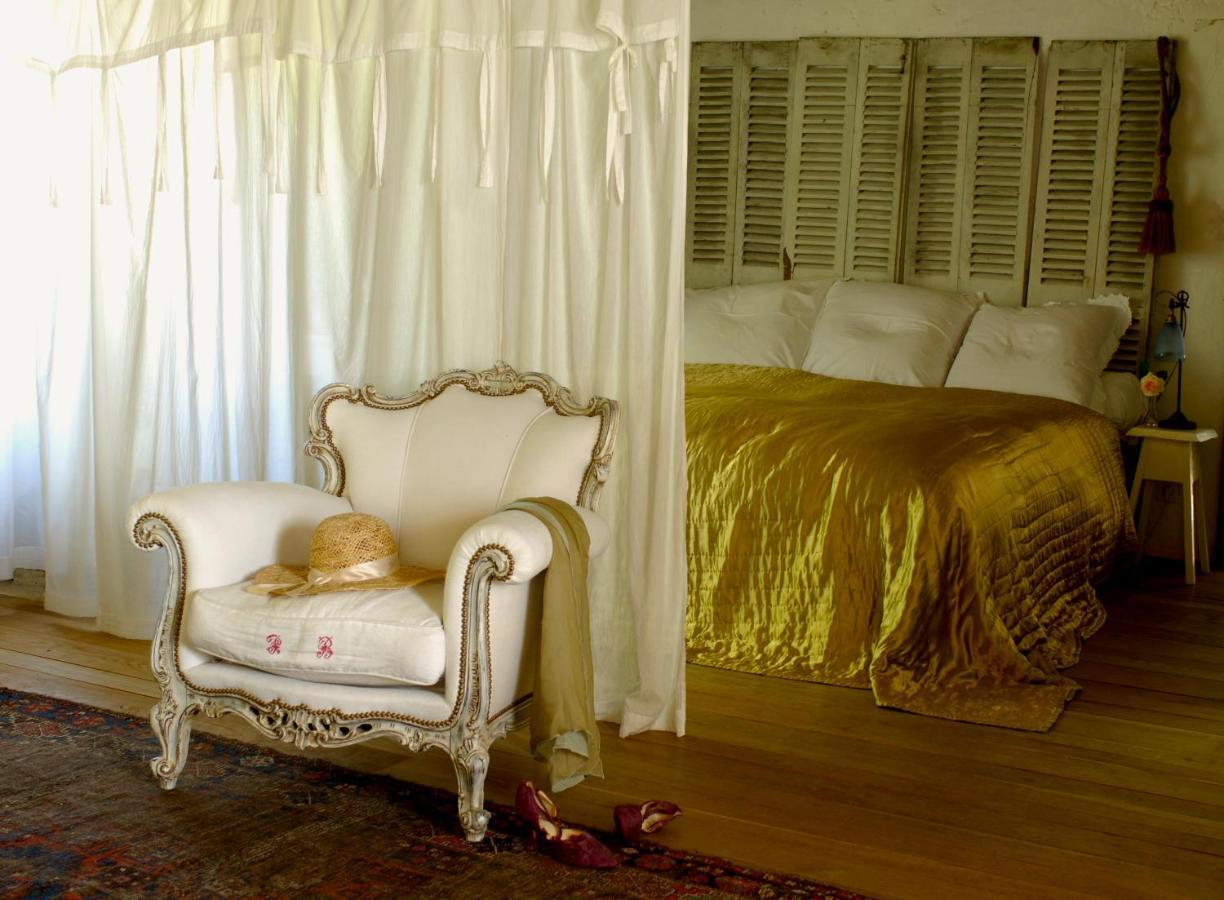 Le Moulin Bregeon Bed & Breakfast Linieres-Bouton Bilik gambar